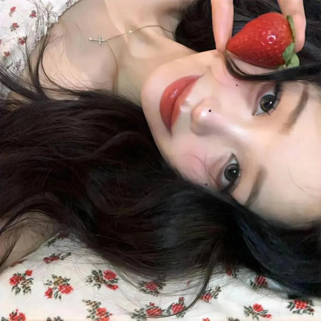 荒唐男荒唐女